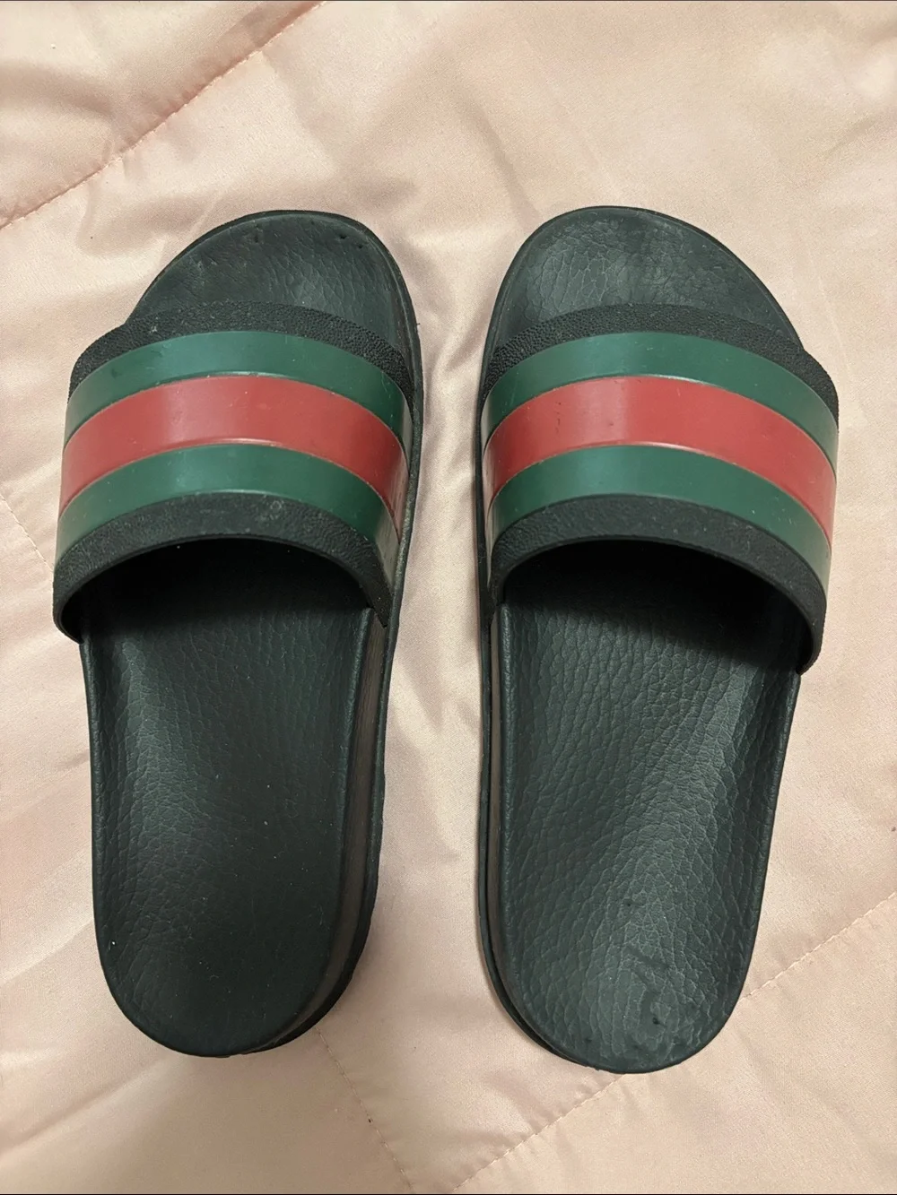 Gucci Black Slide Sandals with Signature Logo